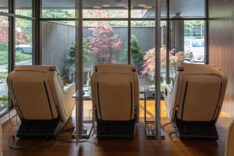 Holistique_IV_Lounge-00208